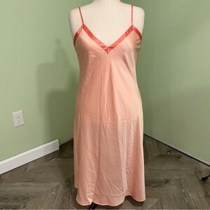 Carbernet Sleepwear Lace Up Back Satin Slip Dress Pink Maxi V-Neck Women’s Sz L